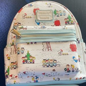 Disney Loungefly Christmas Gift Giving Peanuts AOP Mini Backpack NWT